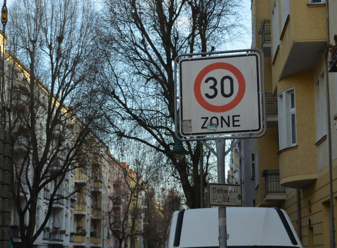 Read more about the article 3-Zimmer Erdgeschosswohnung nahe Ernst-Thälmann-Park